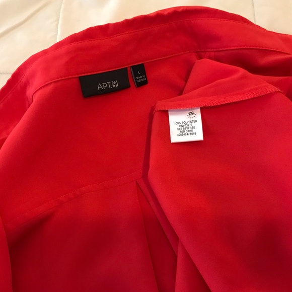 Apt. 9 Button Up Shirt in a Poppy Red - Picture 4 of 6